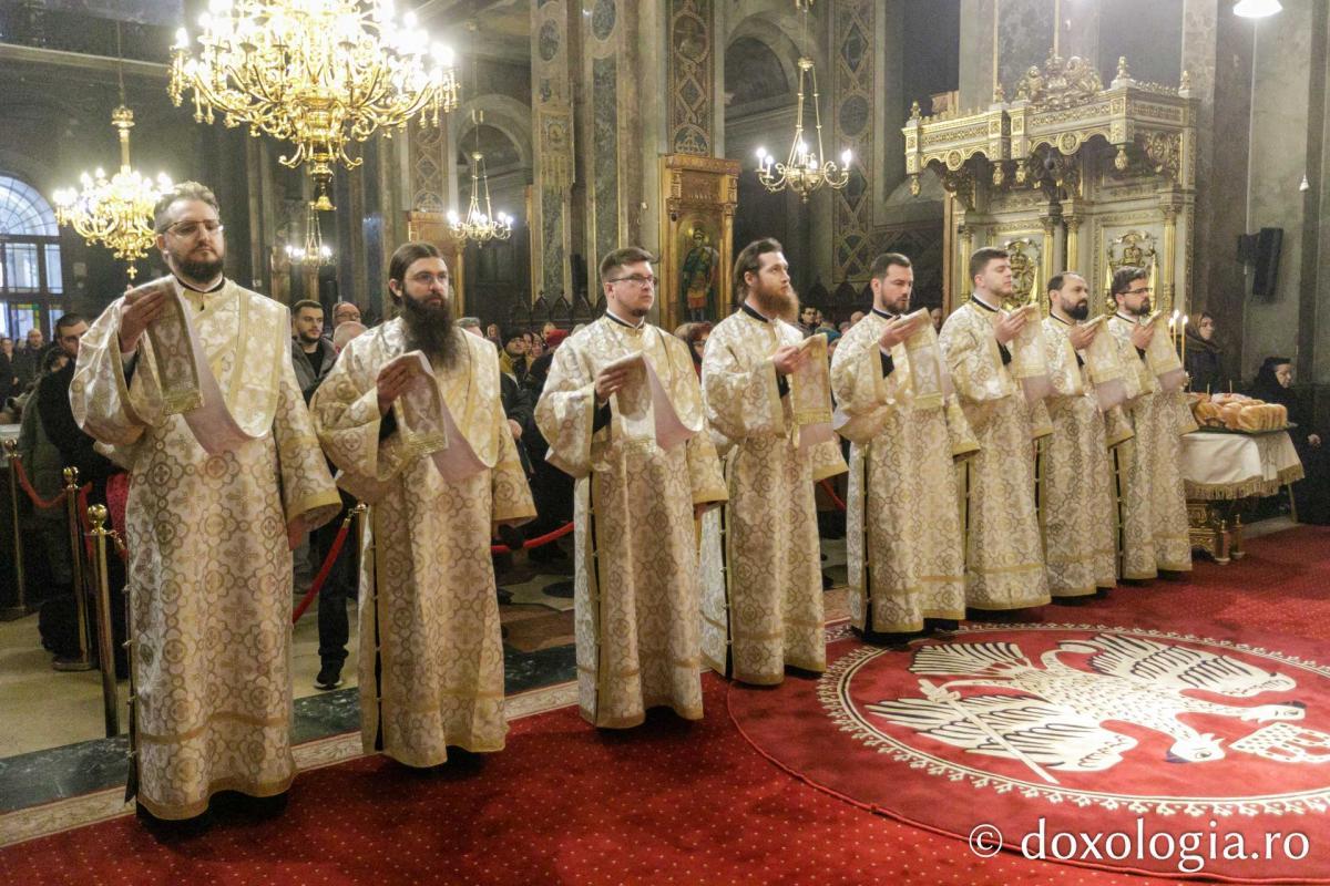 Priveghere la Sărbătoarea Sfântului Ierarh Iosif cel Milostiv / Foto: pr. Silviu Cluci